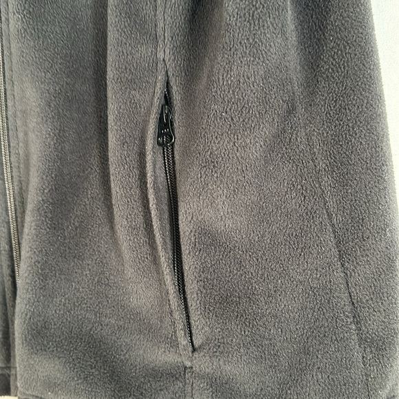 Columbia Benton Springs Black Fleece Vest - Picture 5 of 7